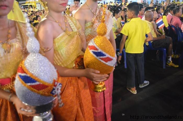 Королевская семья и король таиланда пхумипон адульядет