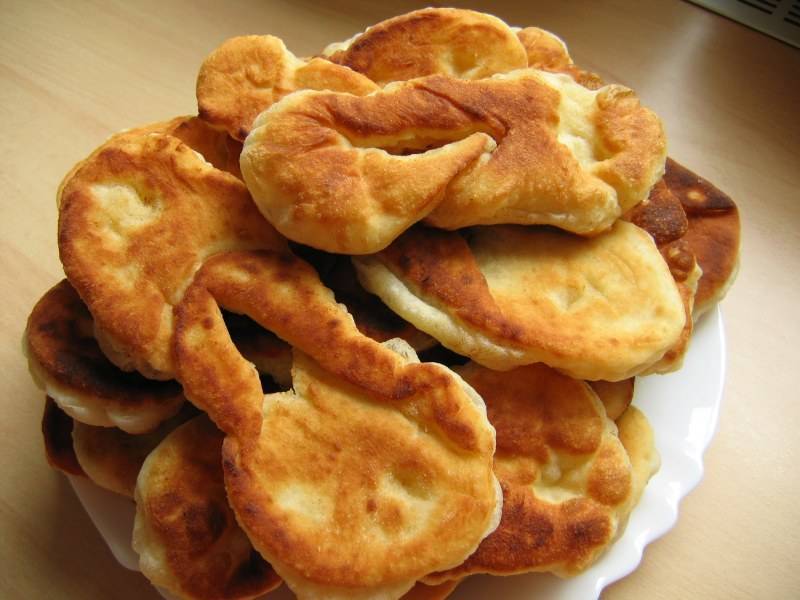 Пышные кребли на кефире по-немецки — рецепт с фото