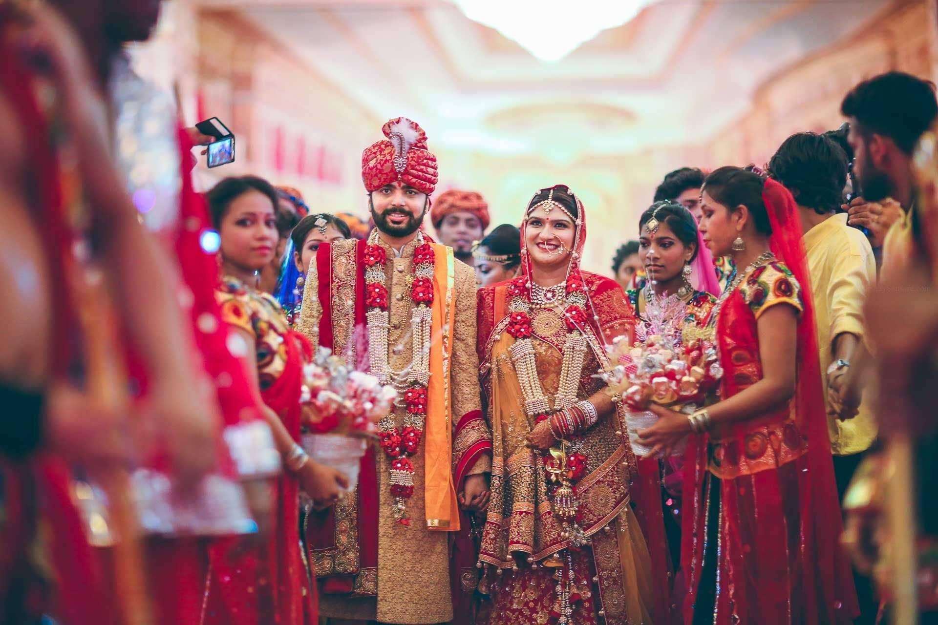 Колоритные фотографии индийской свадьбы, которая взбудоражила интернет