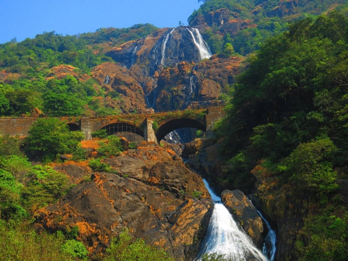 Водопад дудхсагар, гоа, индия. карта, как добраться самостоятельно, отзывы, фото, видео, отели – туристер.ру