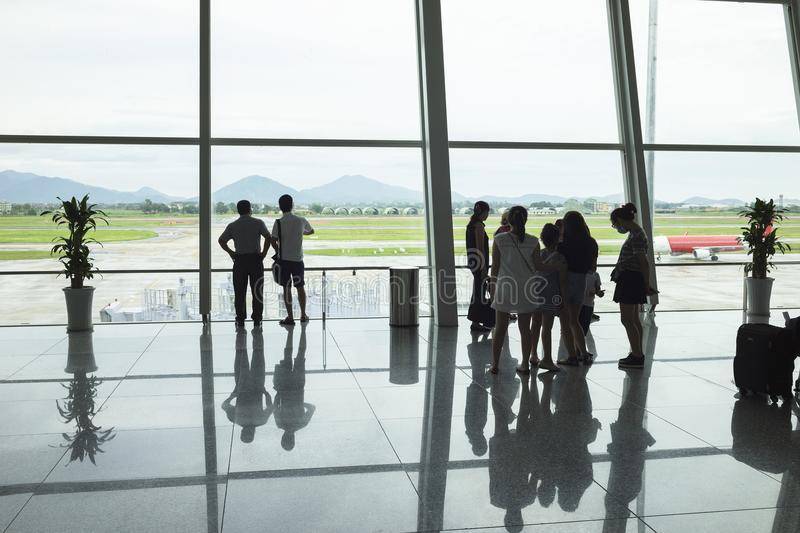 Аэропорт нойбей (вьетнам), узнать расписание на самолет из аэропорта ханоя, онлайн табло прилета и вылета