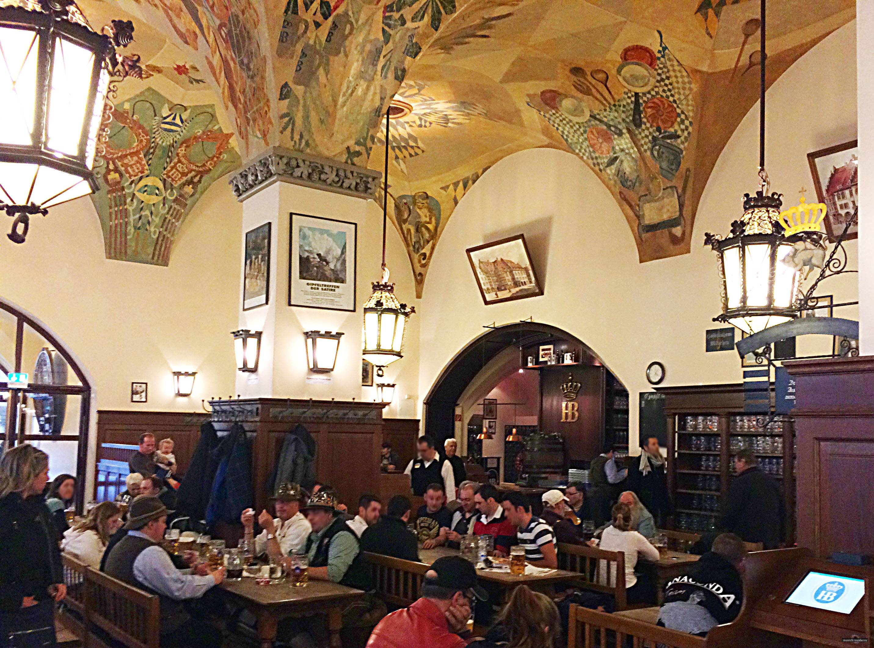 Пивоварни мюнхена. Хофбройхаус Мюнхен. Мюнхен Hofbrauhaus пивоварня. Ресторан в Мюнхене Хофбройхаус. Пивной дом в Мюнхене Хофбройхаус.