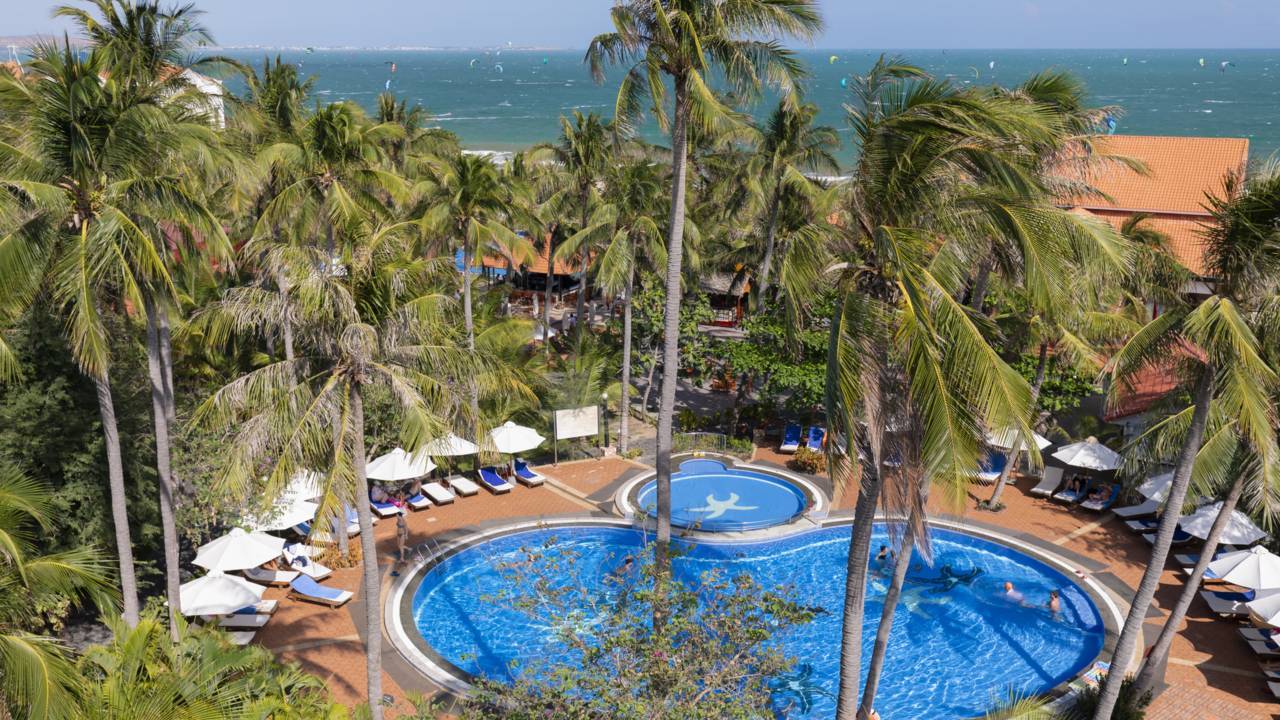 Sea lion beach resort & spa). туры в отель dessole beach resort - nha trang (ex