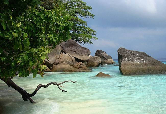 Как отдохнуть и чем заняться на симиланских островах