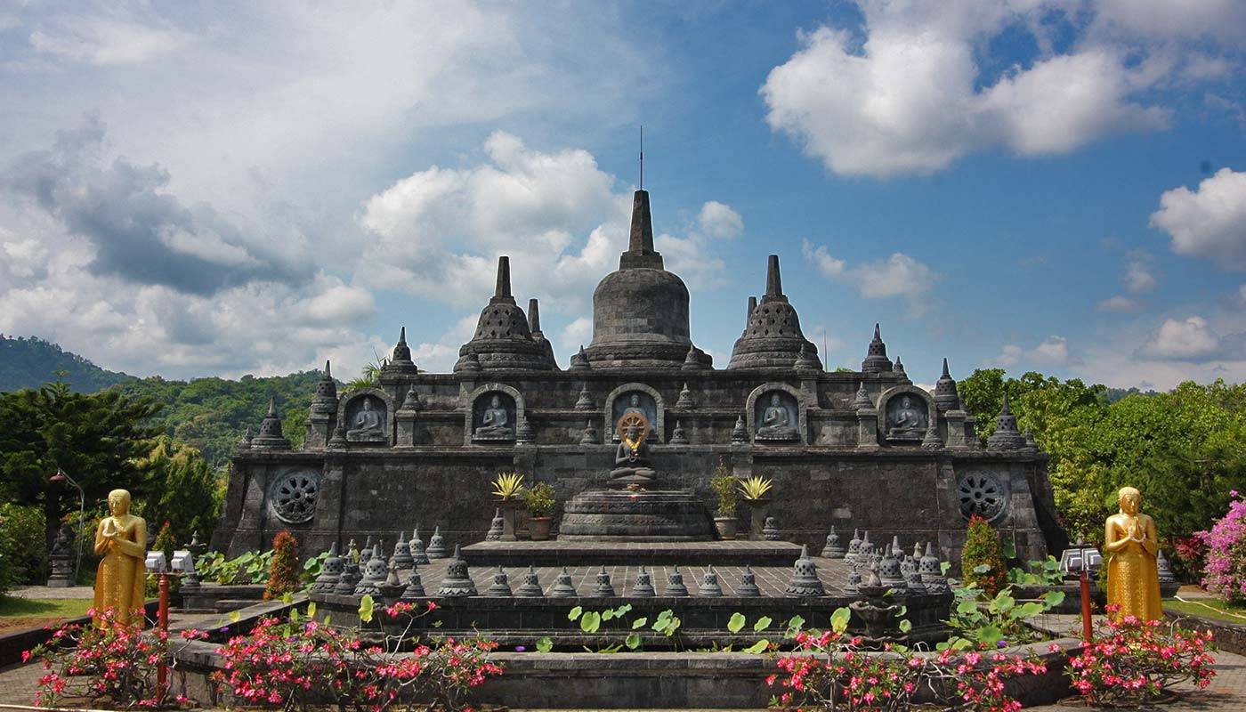Религиозная сторона острова бали. каким божествам поклоняются балийцы