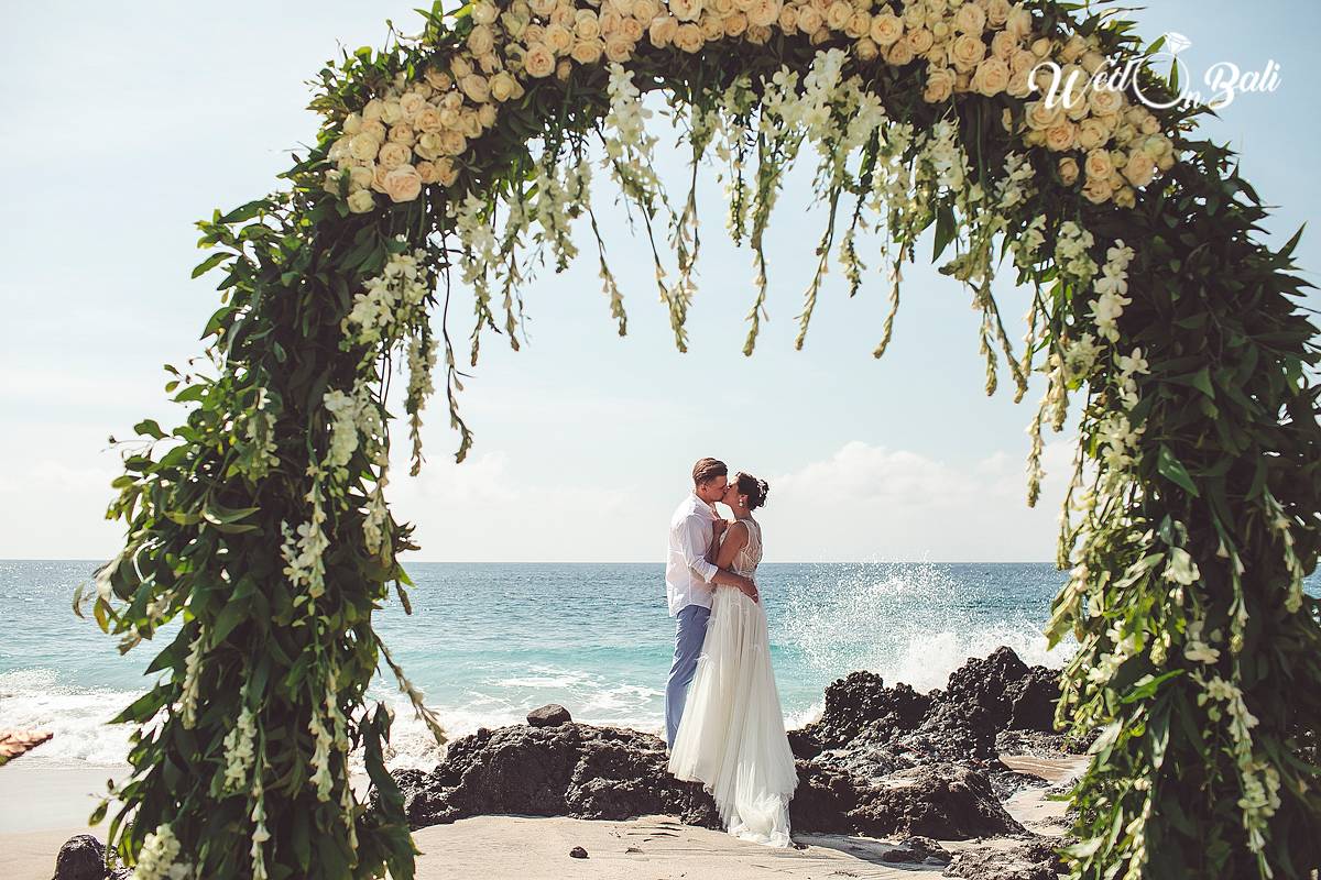 Пляжные свадебные церемонии: 10 лучших мест для их проведения - vrungel.ru