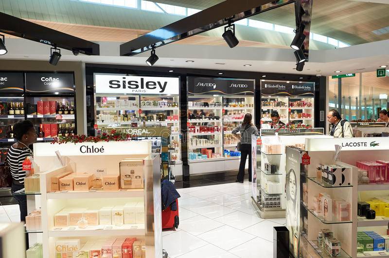 Что такое дьюти-фри? зона, свободная от пошлин. duty free. магазин дьюти-фри