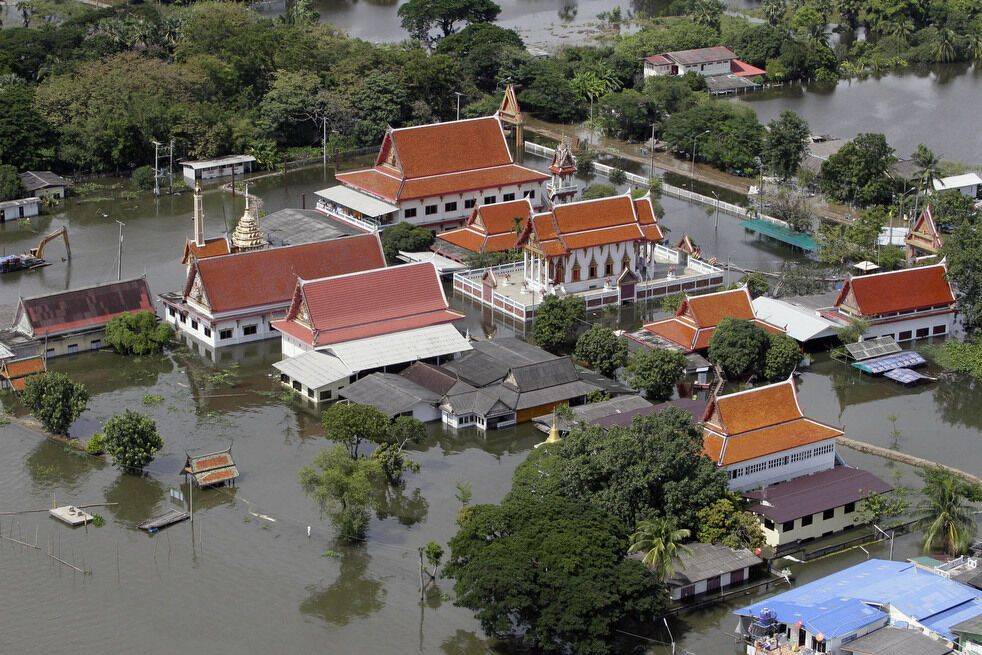 Масштабное наводнение в тайланде унесло жизни 35 человек
