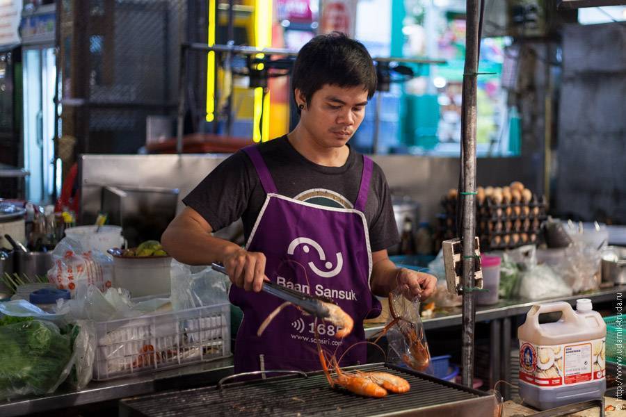 Ночной рынок, хуа хин (таиланд): история, фото, как добраться, адрес
на карте и время работы в 2021 - 2022