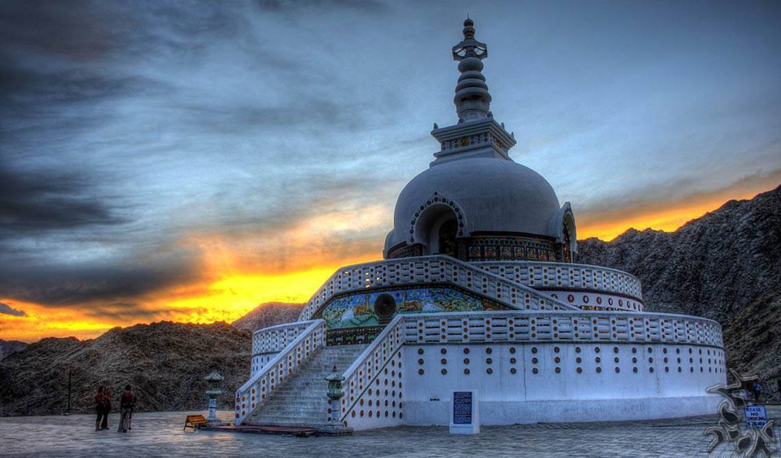 Буддийские храмы. список 10 самых красивых в россии и мире