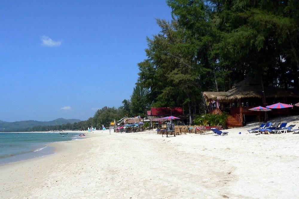 Пляж банг тао на пхукете – фото, отзывы туристов, отели, достопримечательности