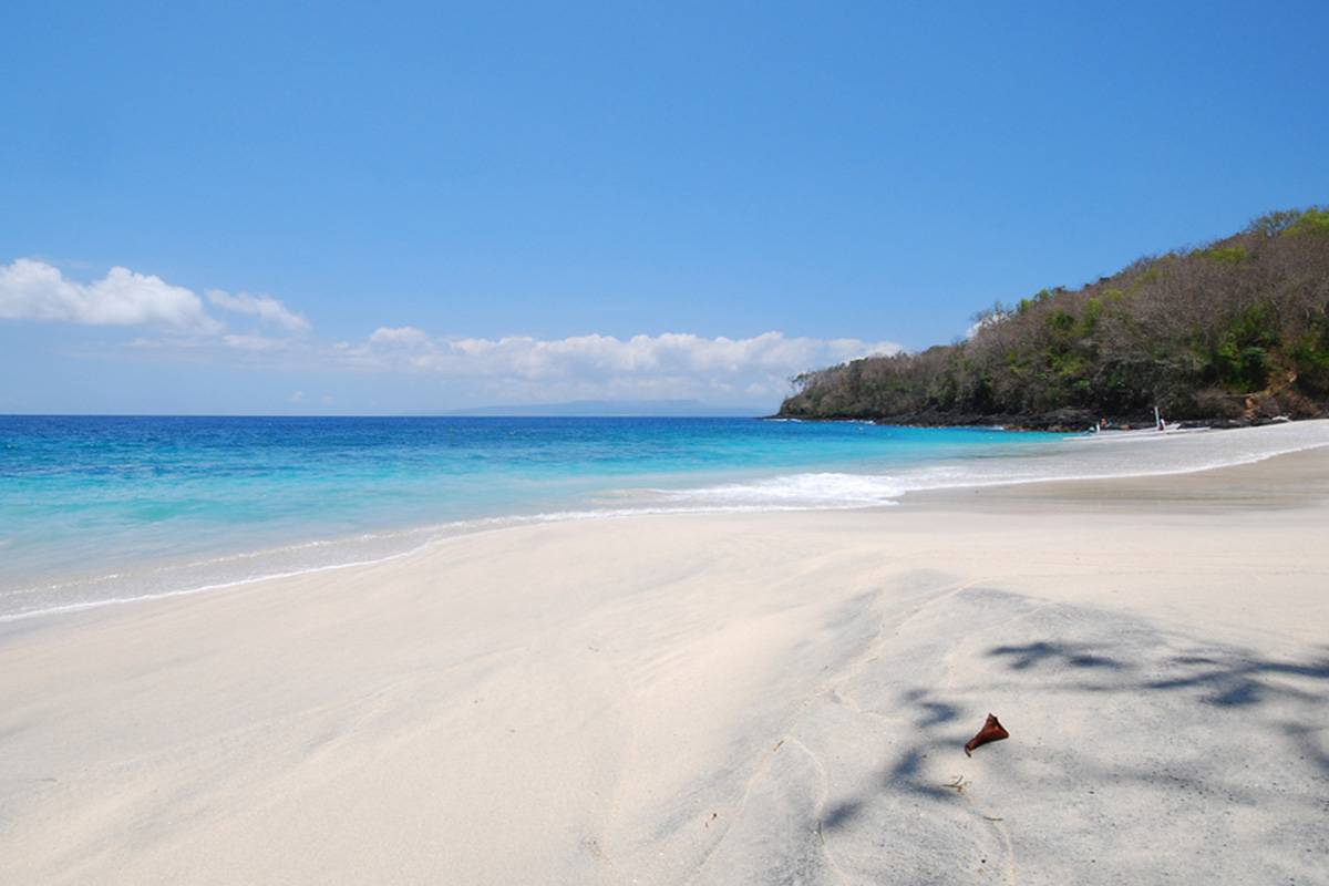 Где самые чистые пляжи на бали в январе-марте?