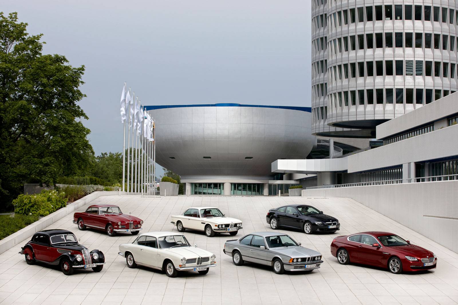 История эмблемы bmw. становление компании и бренда - bmw клуб