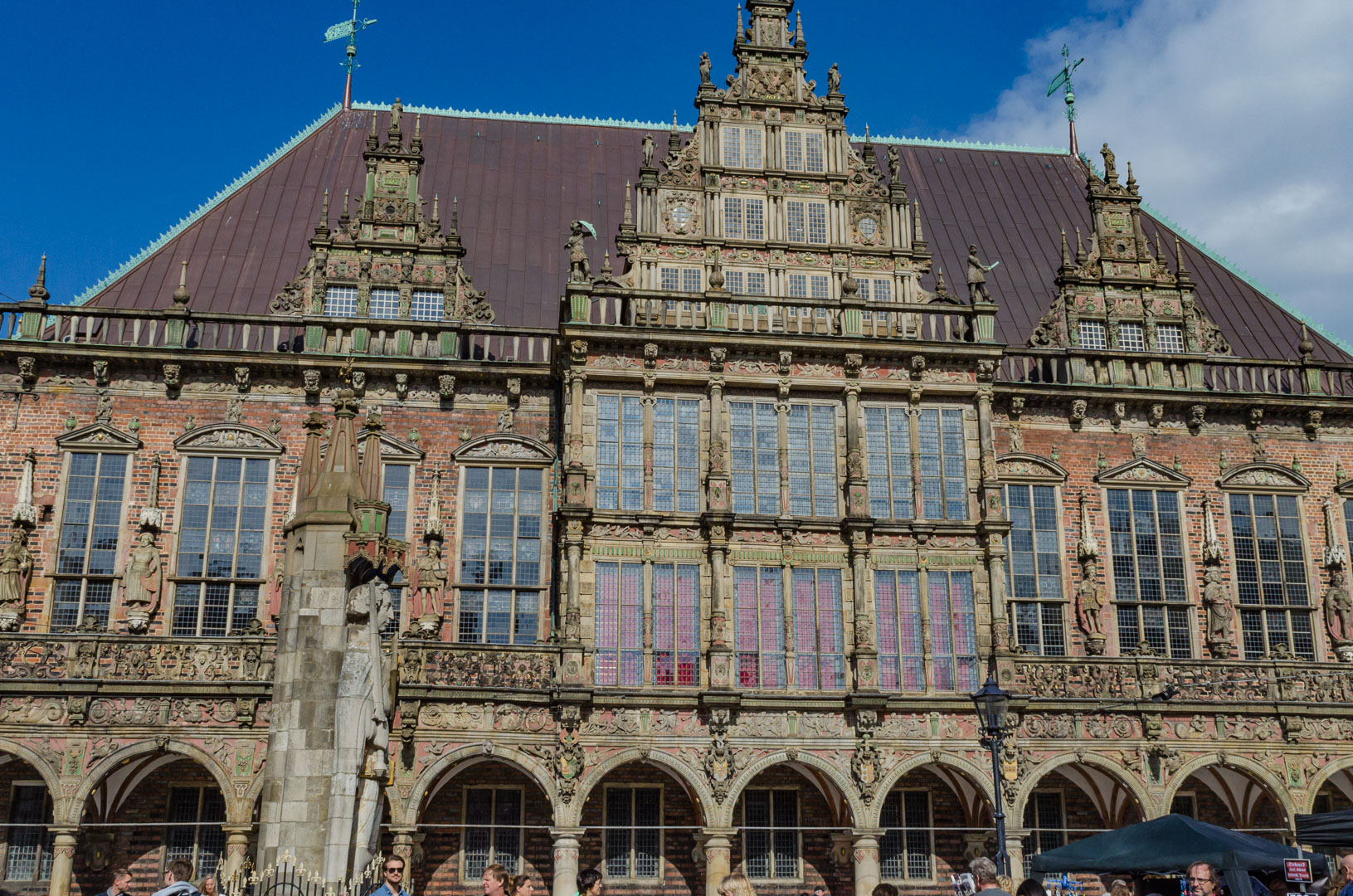 Ратуша бремена. Ратуша в Бремене. Бремен площадь Rathaus. Готическая ратуша Бремен. Бременский театр Бремен Бременская ратуша.