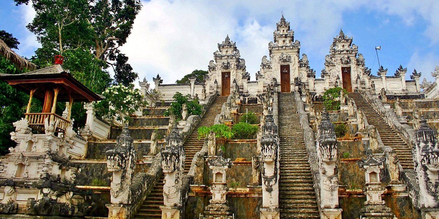 9 главных храмов на Бали для туристов