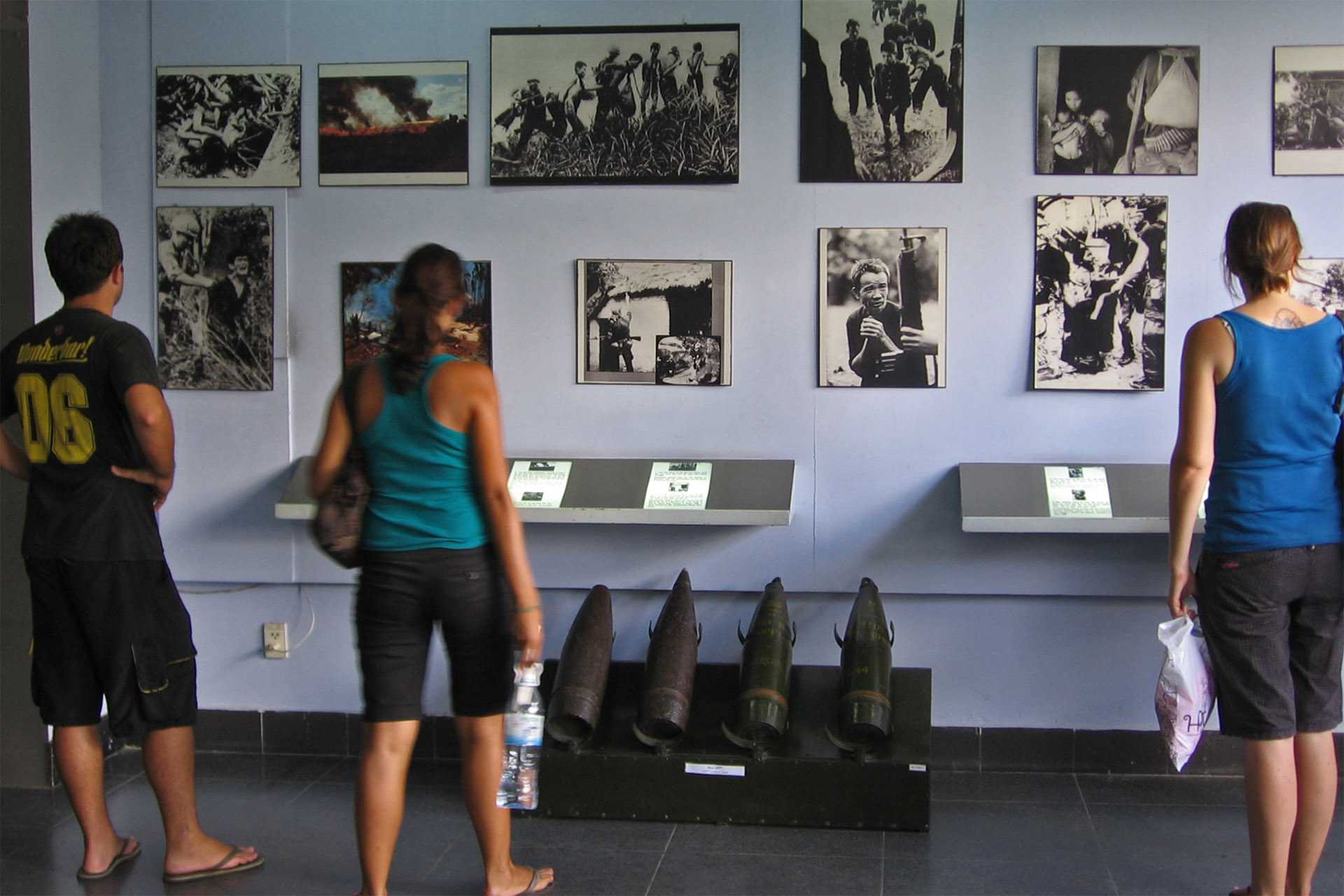 Карты смерти и американский шлем: в петербурге показали вещи участников вьетнамской войны