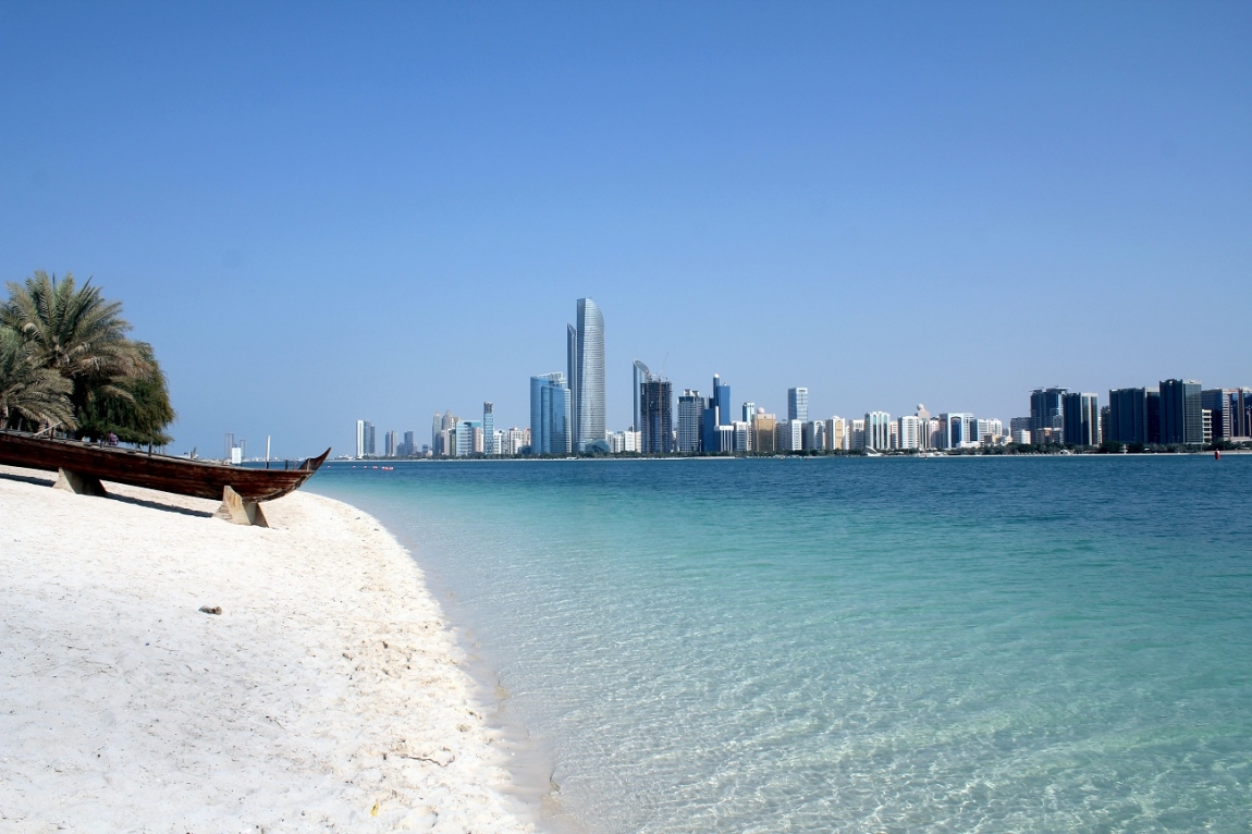 В каких эмиратах лучше отдыхать. Дубай персидский залив пляж. ОАЭ Шарджа море. ОАЭ океан. Шарджа ОАЭ пляжи.