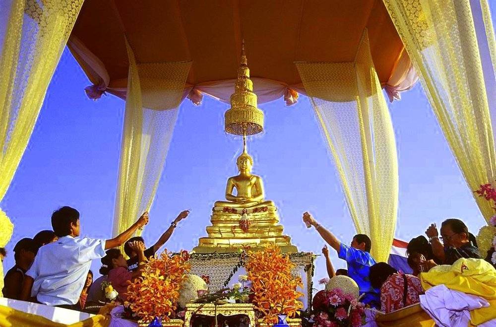 Какой год сейчас в тайланде и когда празднуют тайский новый год – все особенности и секреты +фото и видео