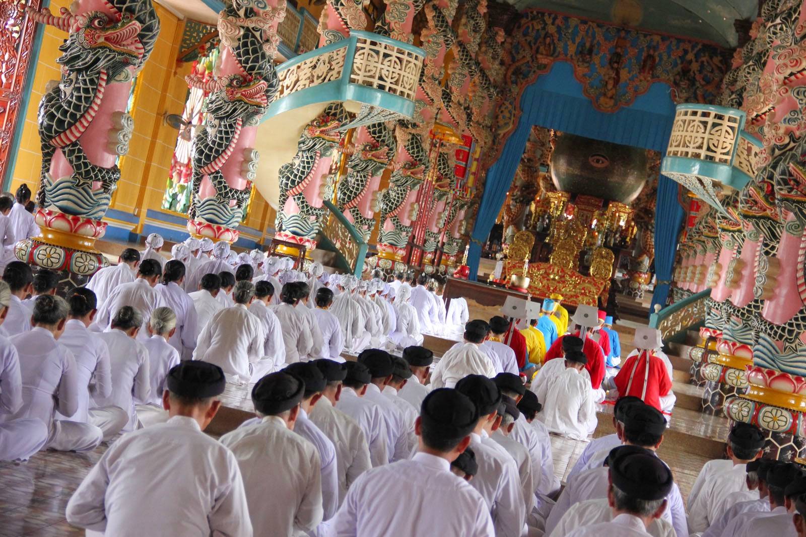 Религия во вьетнаме