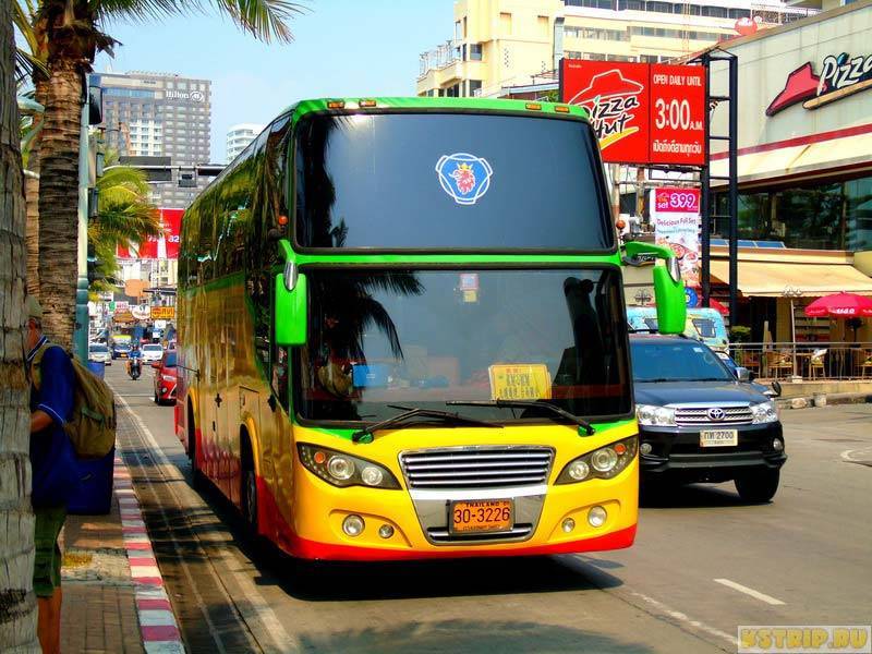 Билет бангкок самуи. Автобус Паттайя Бангкок. Автобус Бангкок Самуи. Туристические автобусы в Паттайе. Автобус из Бангкока в Паттайю.