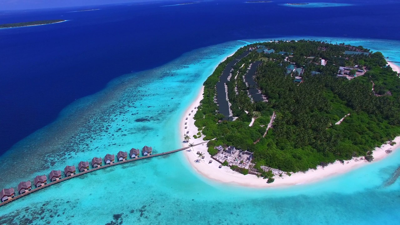 Furaveri island. Остров Фуравери Мальдивы. Фуравелли Айленд Мальдивы. Furaveri Maldives Раа Атолл, Raa Atoll. Furaveri Maldives 5 Мальдивы.