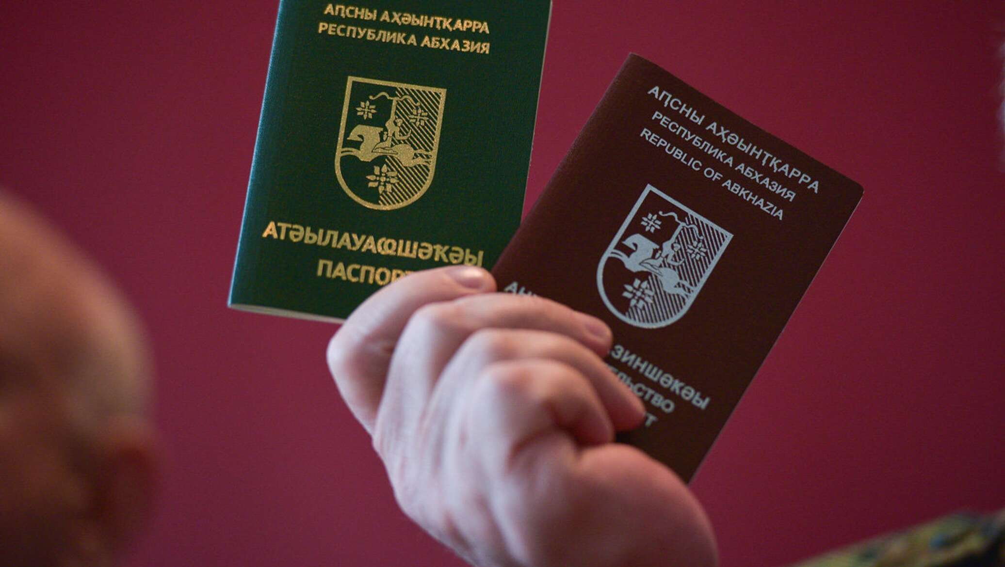 Нужен ли загранпаспорт в абхазию для россиян?