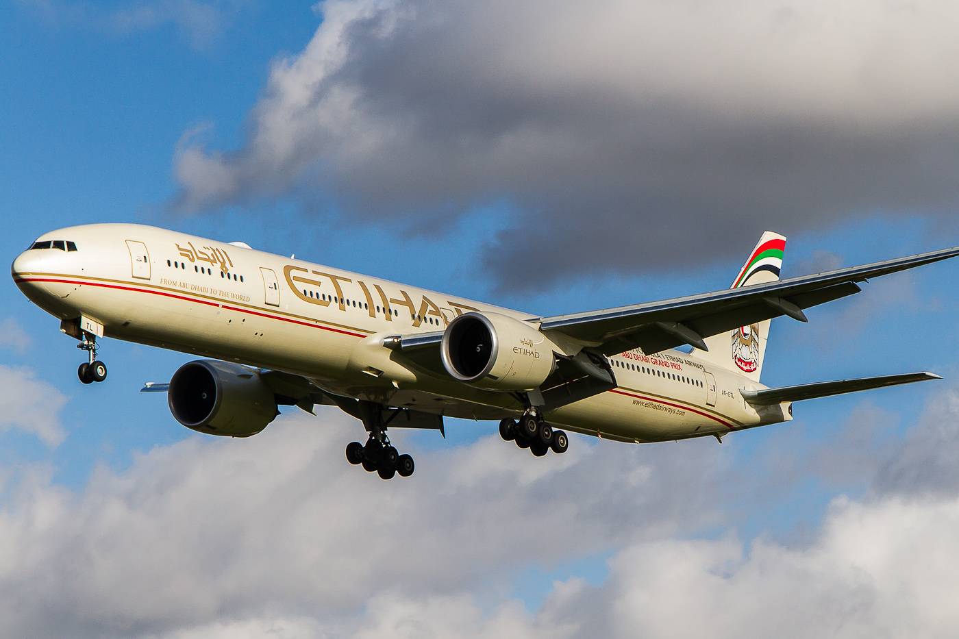 ✈ авиакомпания этихад (etihad airways) — официальный сайт клиентов на русском языке