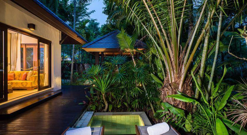 Renaissance pattaya resort & spa - sha certified, na jomtien – updated 2021 prices