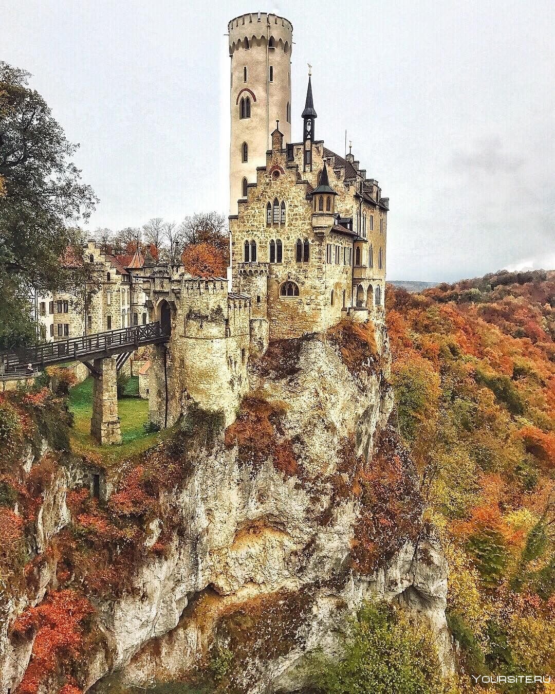 Германия: впечатляющий замок лихтенштейн