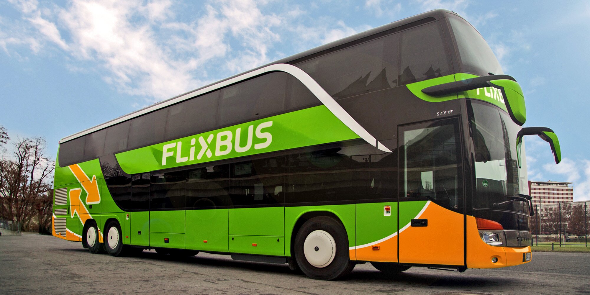 Путешествуйте по европе на автобусе вместе с компанией cooo «интеркарс европа»