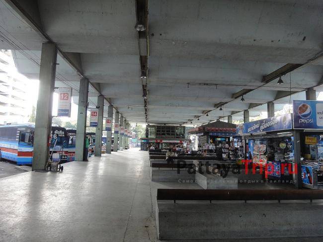 Автовокзал бангкок. Автовокзал Эккамай Бангкок. Северный автовокзал Паттайя. Автовокзал Эккамай Бангкок до центра. Фото Ekkamai Bangkok сейчас 2022 из автобуса.