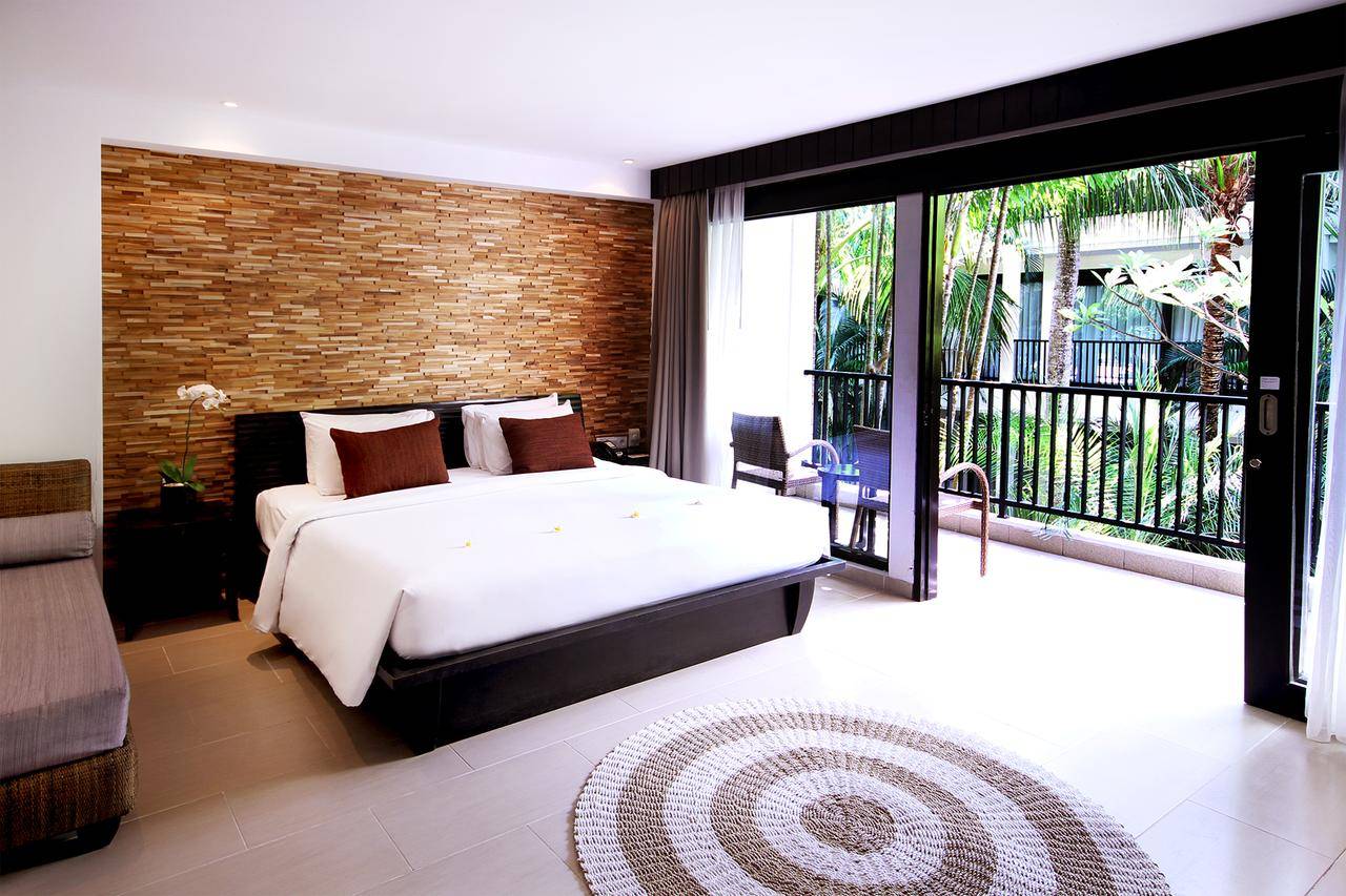 Away bali legian camakila resort 4* (индонезия/малые зондские острова/бали/легиан). отзывы отеля. рейтинг отелей и гостиниц мира - hotelscheck.