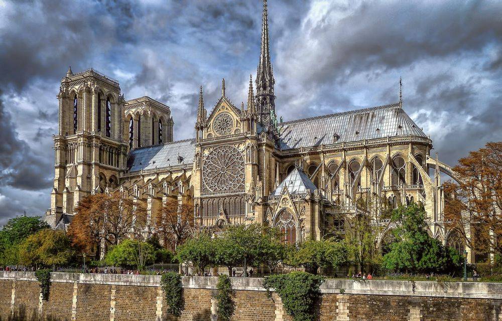 Соборы европы: 10 знаменитых памятников архитектуры