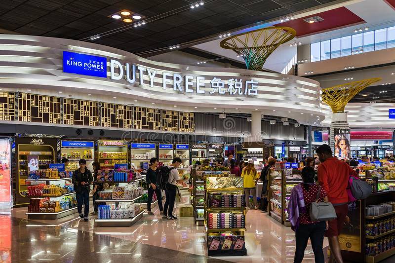 Чем заняться в аэропорту сингапура: шоппинг, дьюти-фри, отзывы