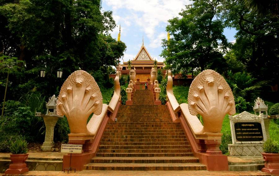 Что посмотреть в пномпене – интересные места в столице камбоджи