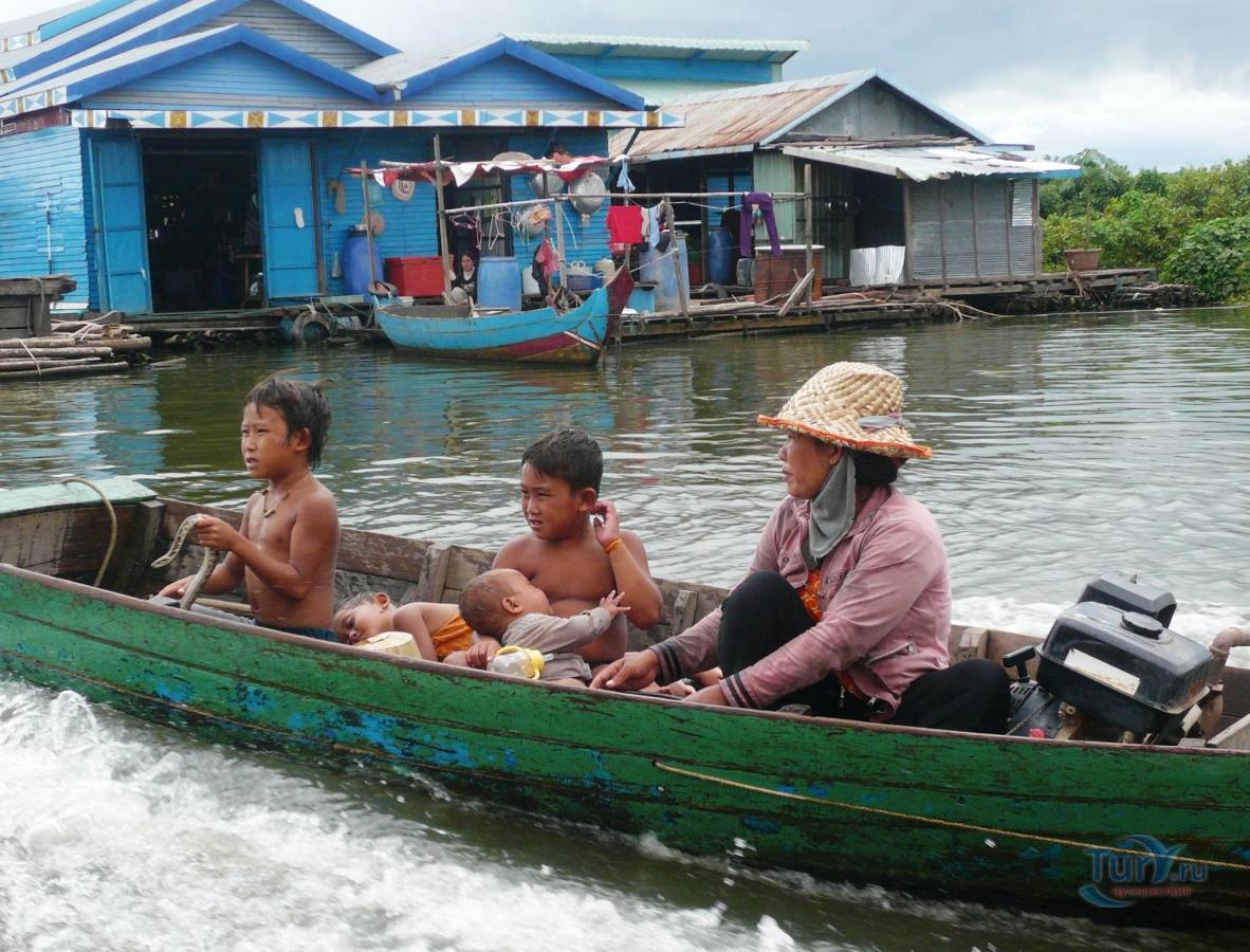 Город на воде. как спасаются от жары в камбодже