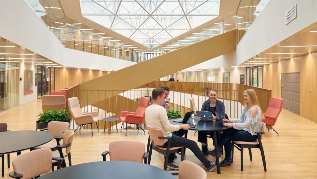 Университет хельсинки (university of helsinki)  – высшее и среднее образование за границей, языковые курсы - infostudy