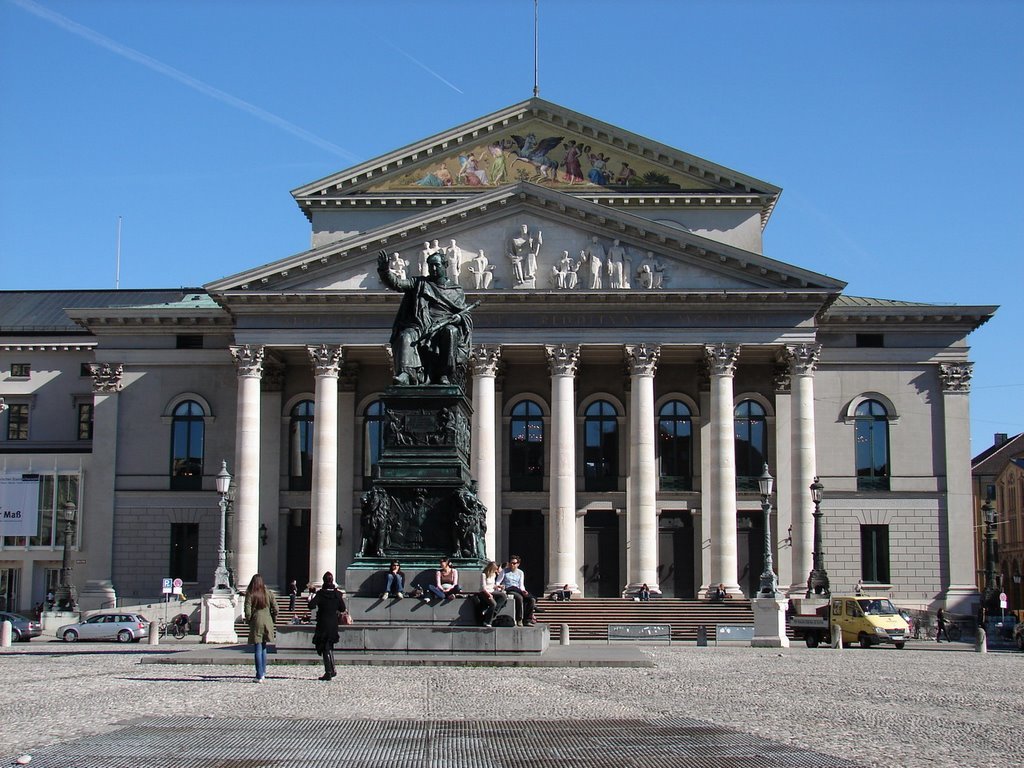 Bayerische staatsoper - баварская государственная опера