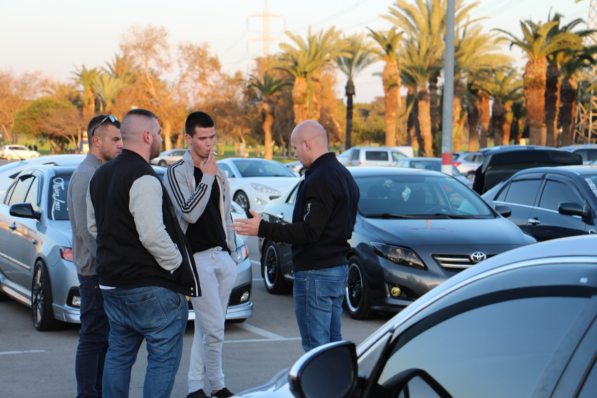 Cars israel. Машины в Израиле. Израильские автомобили. Спорткары в Израиле. Израильские машины в России.