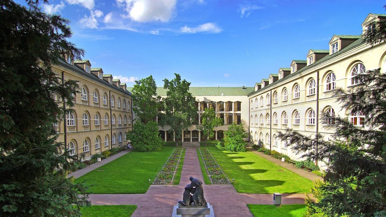 Studyqa  — университетский колледж предпринимательства и администрации в люблине — люблин — польша: стоимость, рейтинг, программы, требования к поступающим