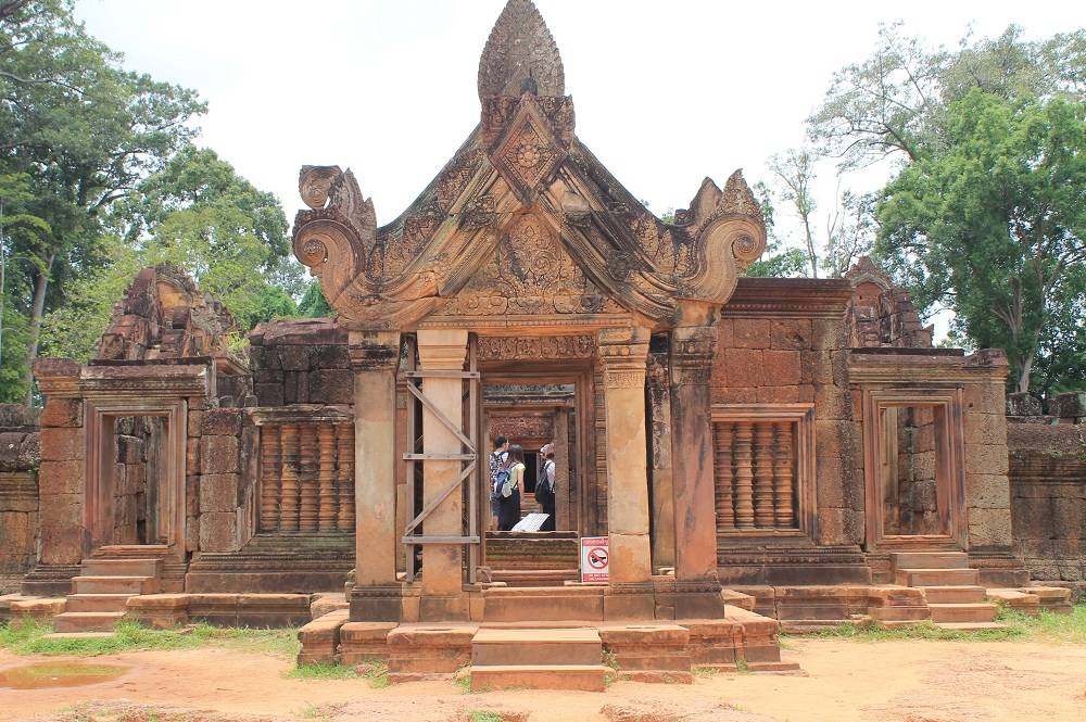 12 unforgettable day trips from phnom penh: temples, islands, hiking & more