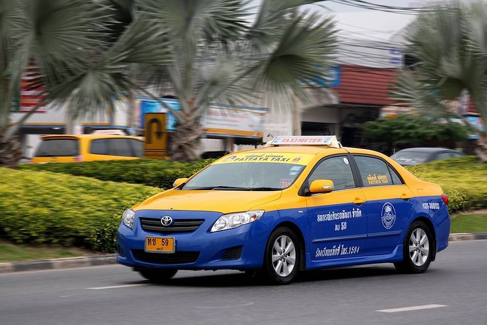 Такси из паттайи в бангкок
