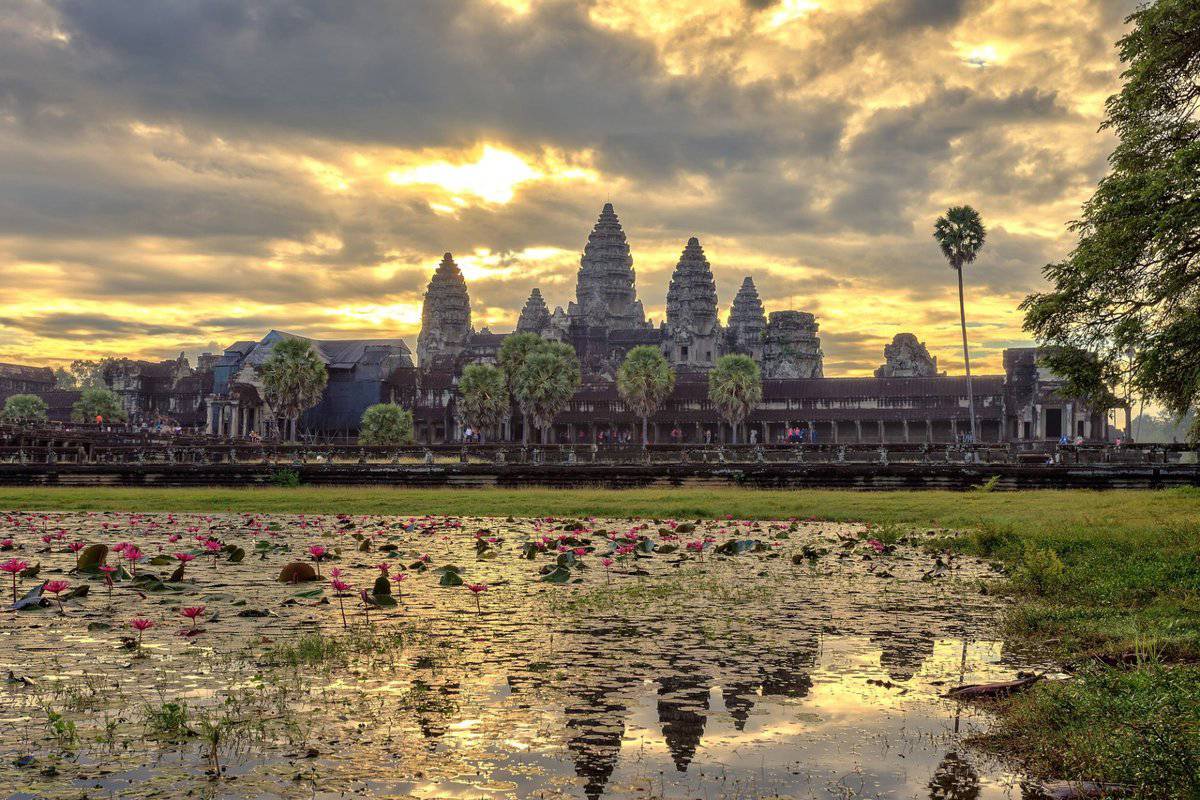 Ангкор-том