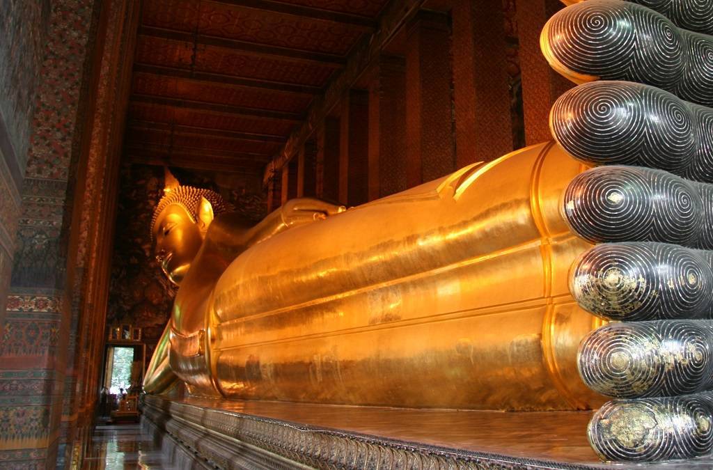 Храм лежащего будды, бангкок. отели рядом, фото, видео, как добраться — туристер.ру