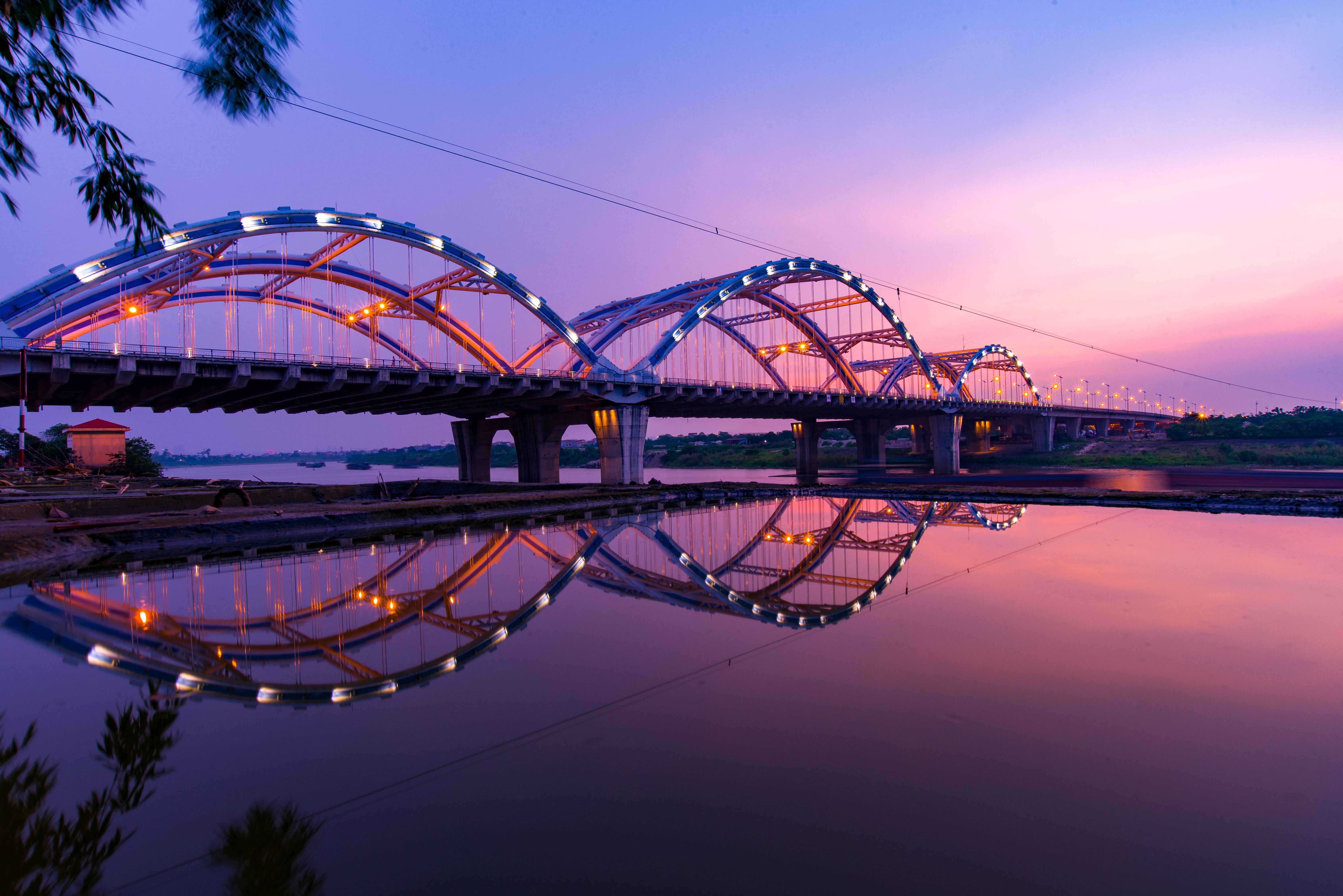 Most v. Мосты Вьетнам Ханой. Ханой Вьетнам мост через реку. Ханой мост через реку красную Эйфель. Нишон Вьетнам.