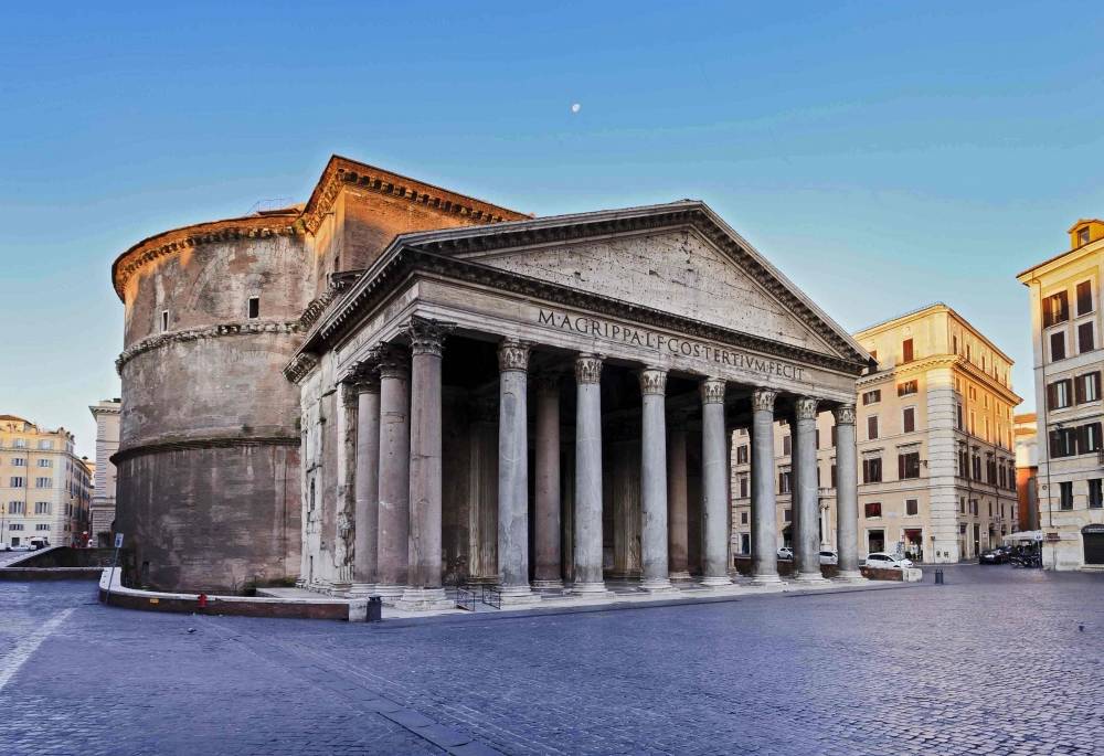Пантеон рим - древний купольный храм всех богов: история римского пантеона, кто похоронен и интересные факты