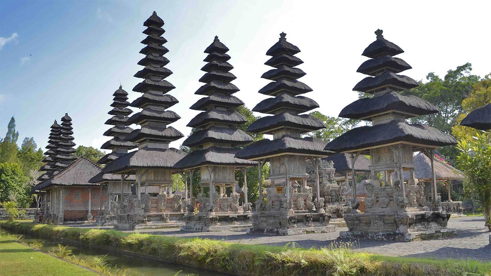 Besakih Temple Бали