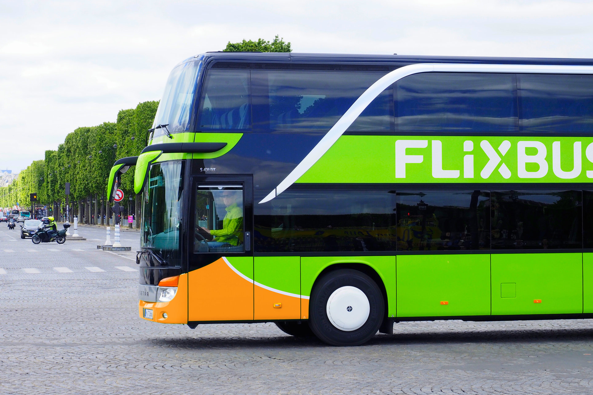 История flixbus: как возник самый успешный автобусный бренд мира
