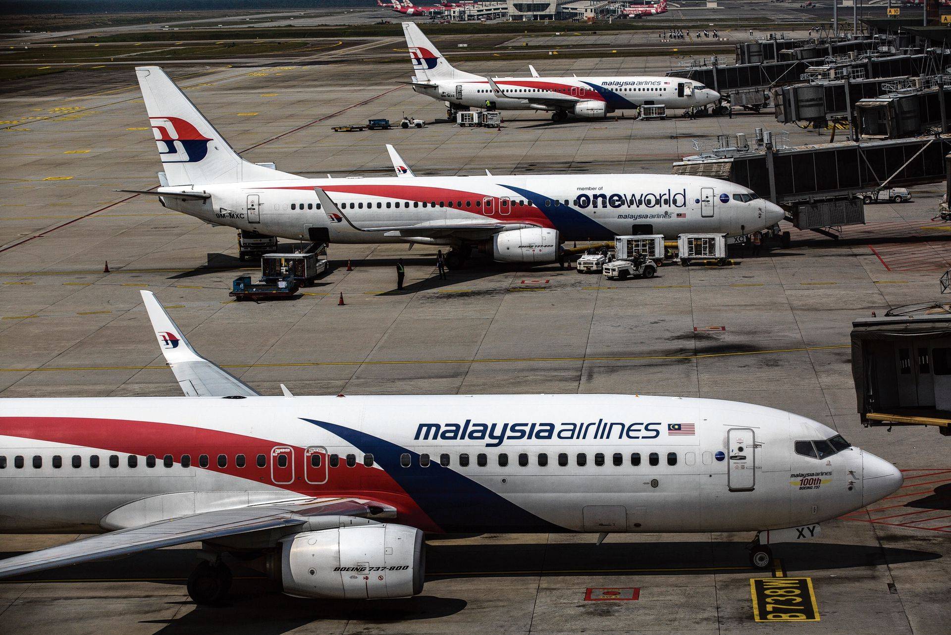 Малайзия эйрлайнс. 370 Малайзия Эйрлайнс. Авиакомпания Malaysia Airlines. Mh370 авиакомпании «Malaysia Airlines». Авиакомпания в Малайзии Малайзия Эйрлайнс Боинг 777.
