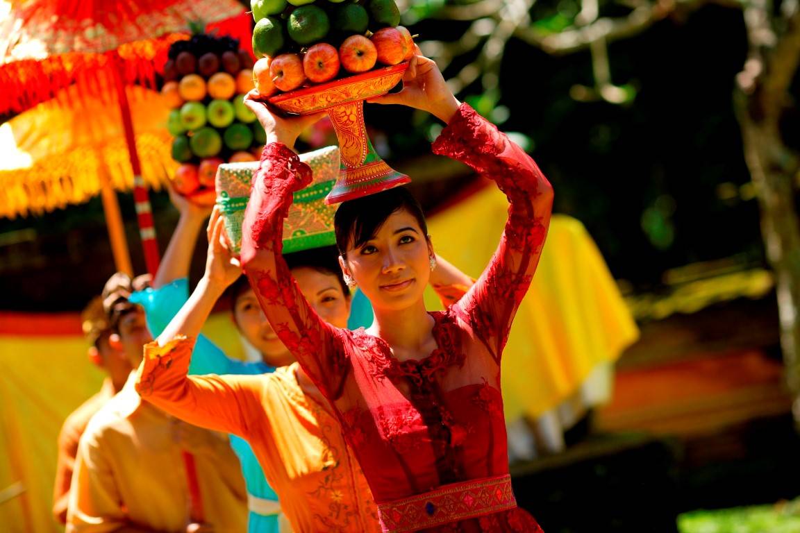 Самые яркие фестивали индонезии, на которые хотел бы посмотреть каждый